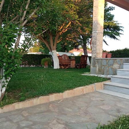 Villa Erasmia Dekarcho Exterior foto