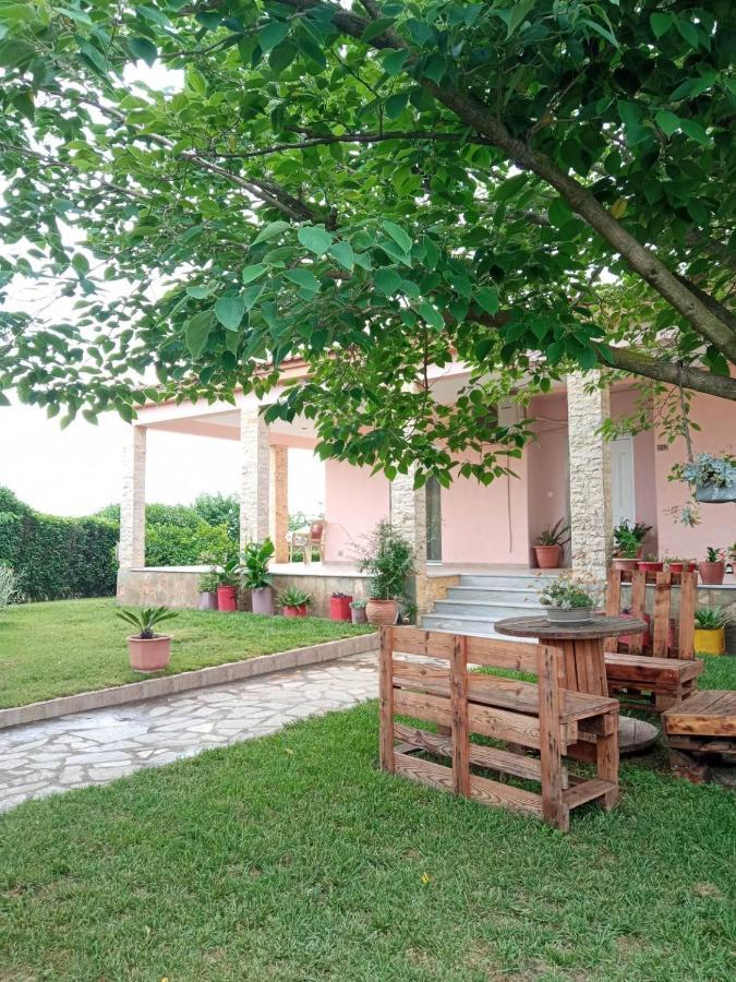 Villa Erasmia Dekarcho Exterior foto